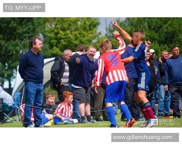 年轻天才加维的足球之路与成就全解析